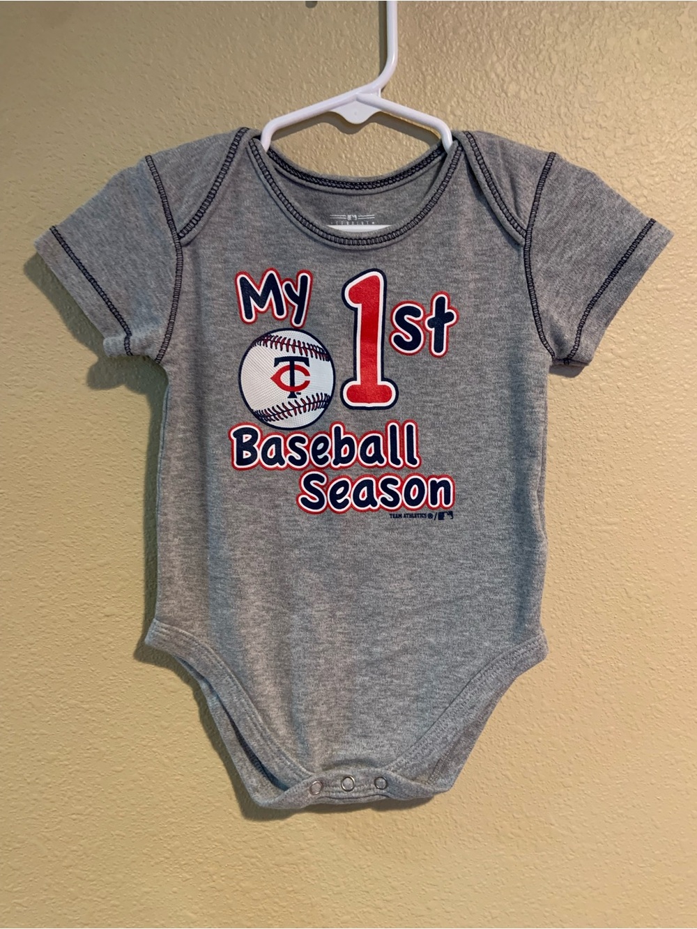 Minnesota Twins 18m onesie